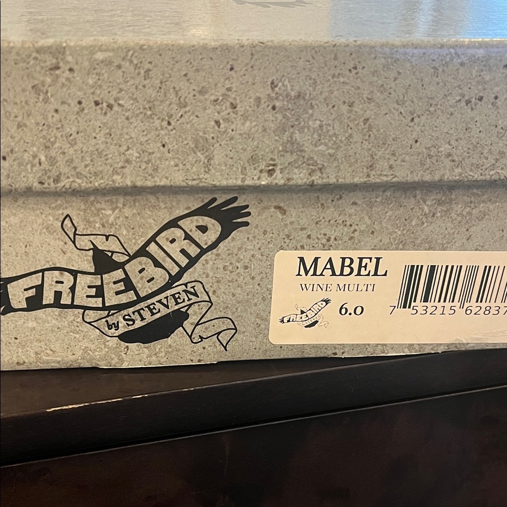 Freebird by Steven Mabel Wine Multi Carrier - Gray Speckle New in Box